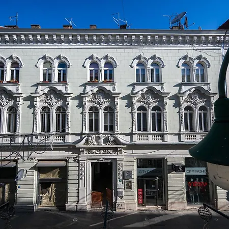 Апартаменты Modern And Design Near Cathedral Сараево