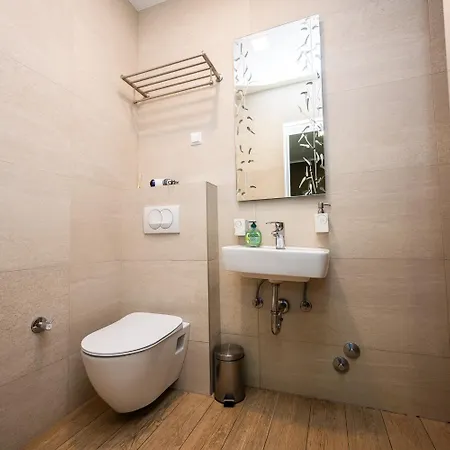 Modern And Design Near Cathedral *