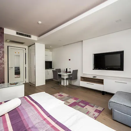 דירה Modern And Design Near Cathedral סראייבו